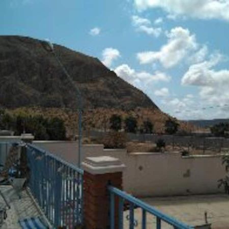 Recovery Mountain Homestay Alicante Exteriör bild